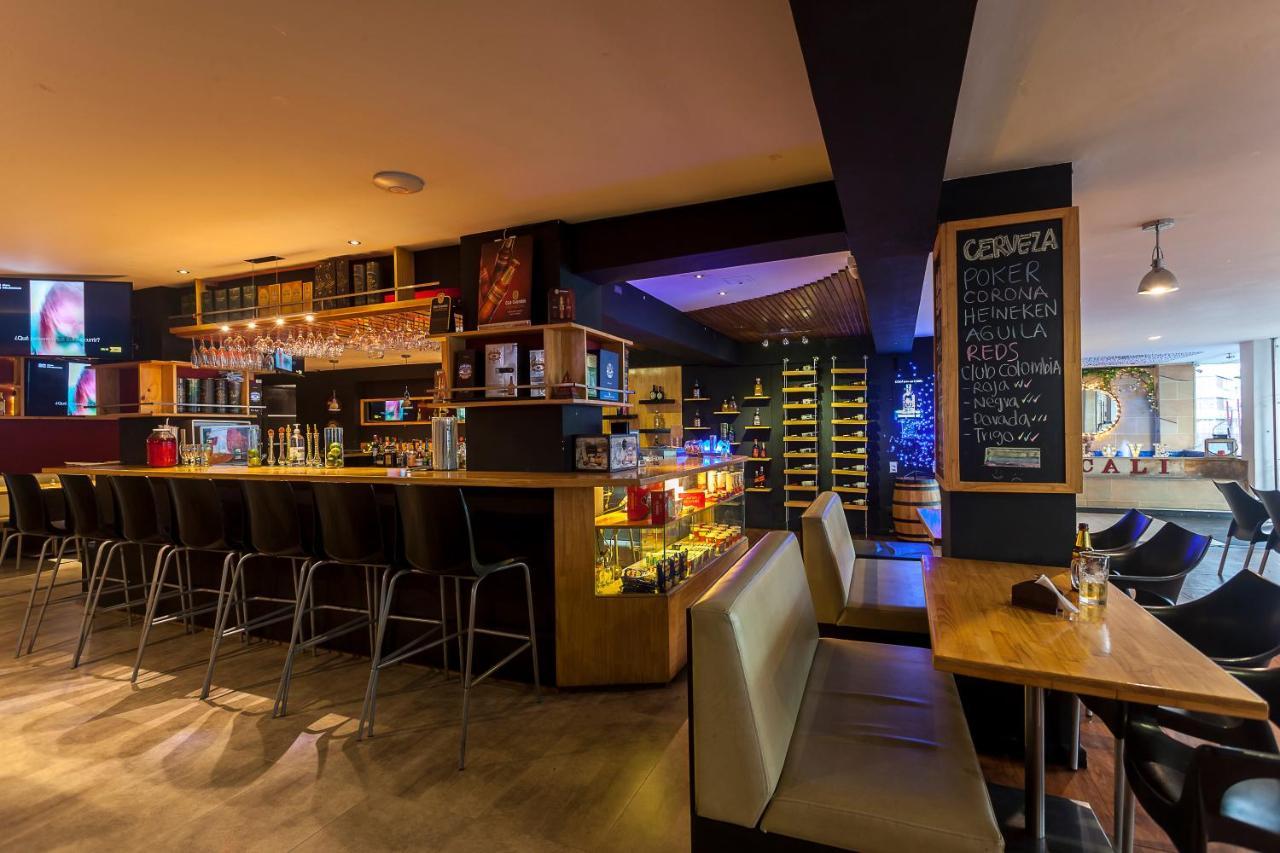 קאלי Aqua Granada Hotel מראה חיצוני תמונה