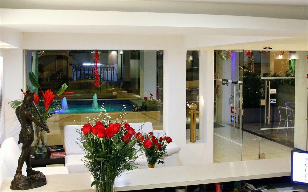 קאלי Aqua Granada Hotel מראה חיצוני תמונה