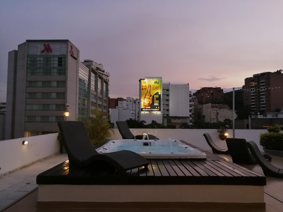 קאלי Aqua Granada Hotel מראה חיצוני תמונה