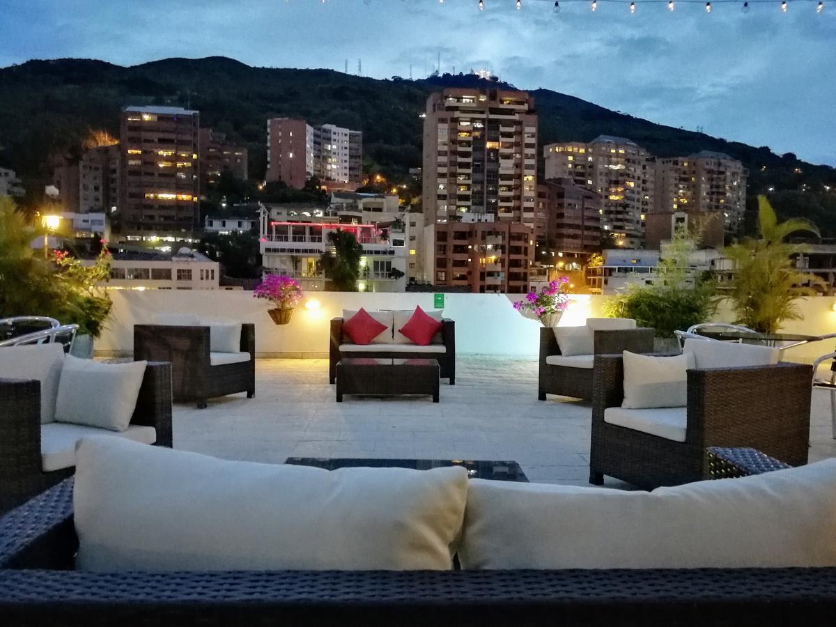 קאלי Aqua Granada Hotel מראה חיצוני תמונה
